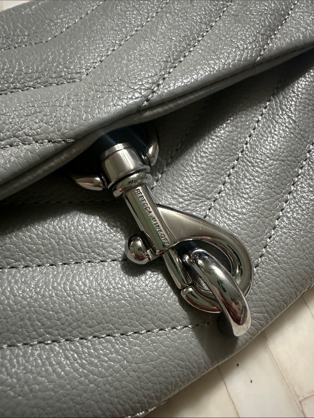 Rebecca Minkoff - Quilted Gray Chain-Strap Crossbody Bag/Clutch